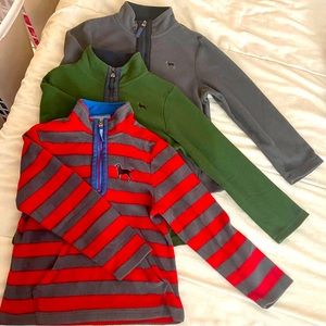 3 for the price of 1! GUC The Black Dog Fleece Sweater sizes 2 xsmall 1 small.
